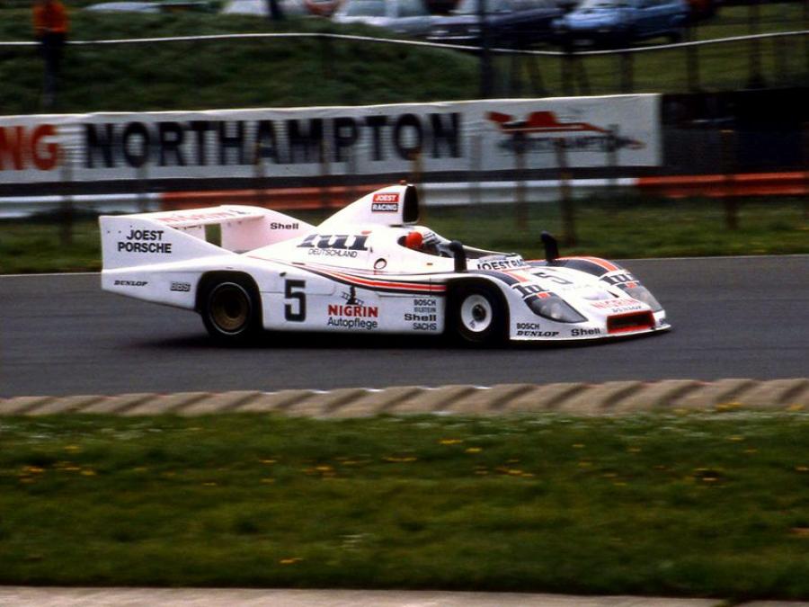  Porsche 936/77 Spyder 1977 года  (фото 16 из 28)